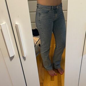 Classic Blue 90s style vintage Women's Jeans fits like a size 4